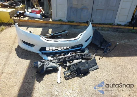 2013 Honda Accord Lx z USA, uszkodzony, nr VIN 1HGCR2F37DA030081